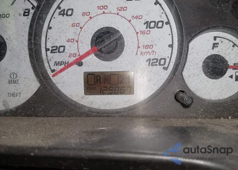 2001 Ford Escape Xlt z USA, uszkodzony, nr VIN 1FMYU03111KF57142